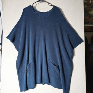 Cabi Flex Poncho Sweater Teal Size M/L Knit Pockets Batwings Oversized Stretchy